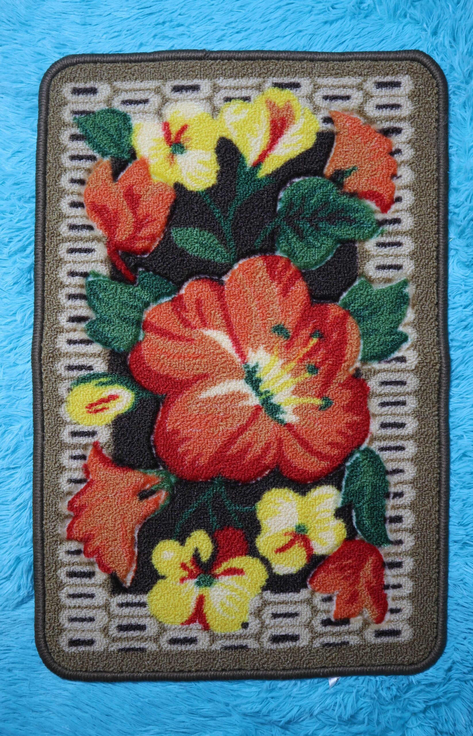 Soft woolen doormat / paposh (40×60 cm)